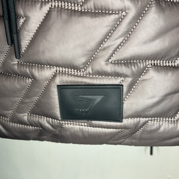 Gymshark Quilted Gray Shoulder Yoga Tote Bag - Picture 6 of 11